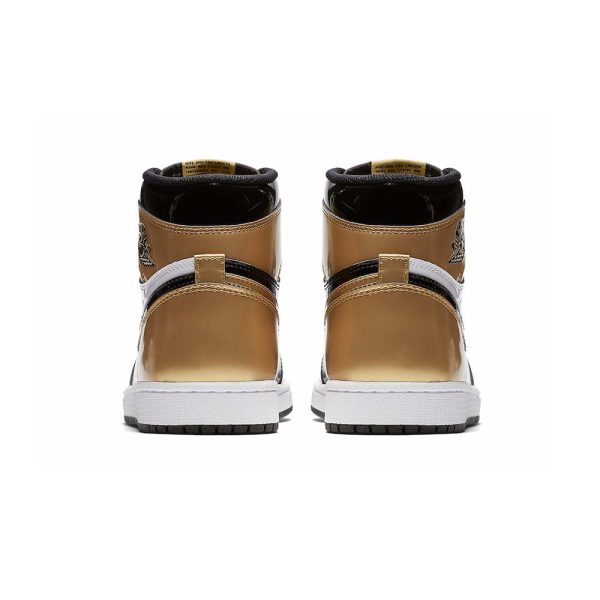 Air Jordan 1 Retro High OG NRG ‘Gold Toe’