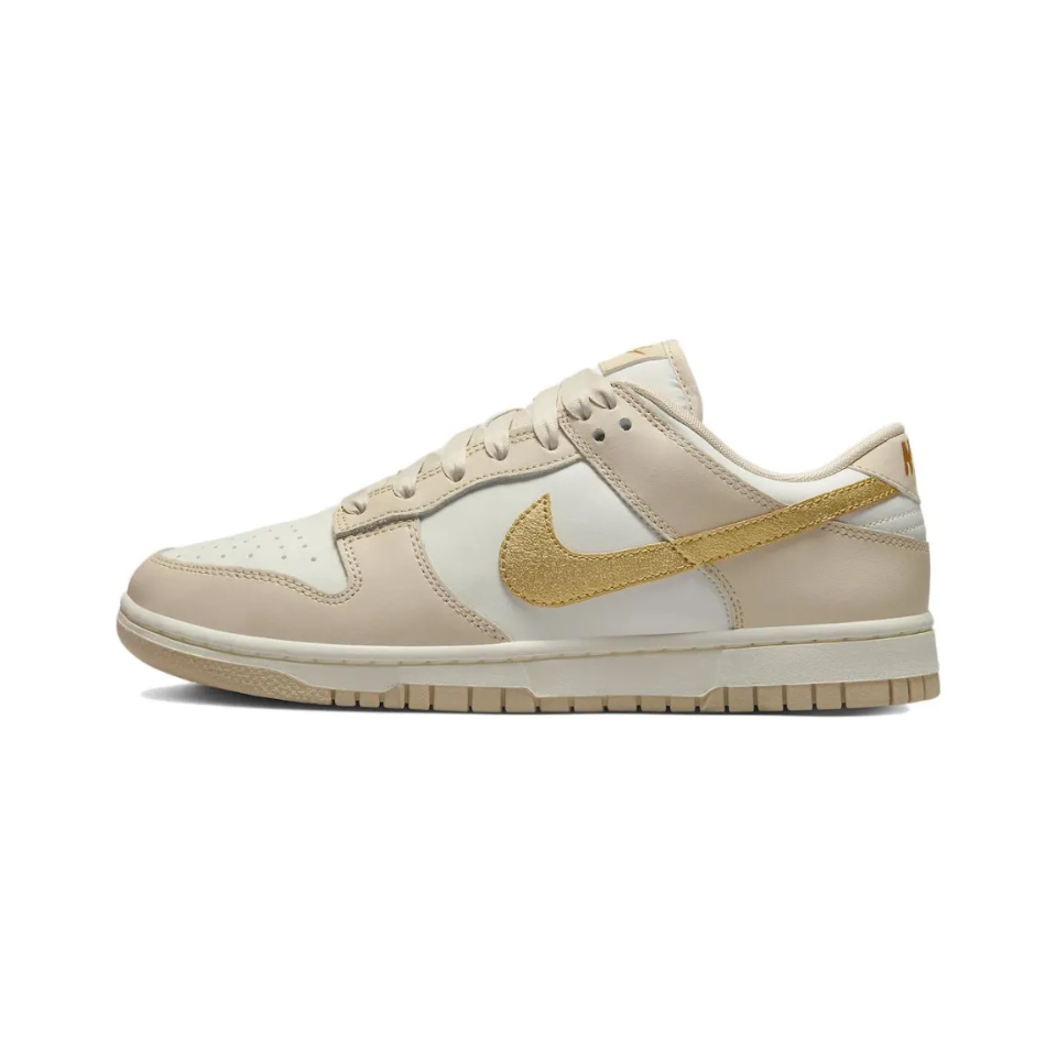 Dunk Low Gold Phantom Women